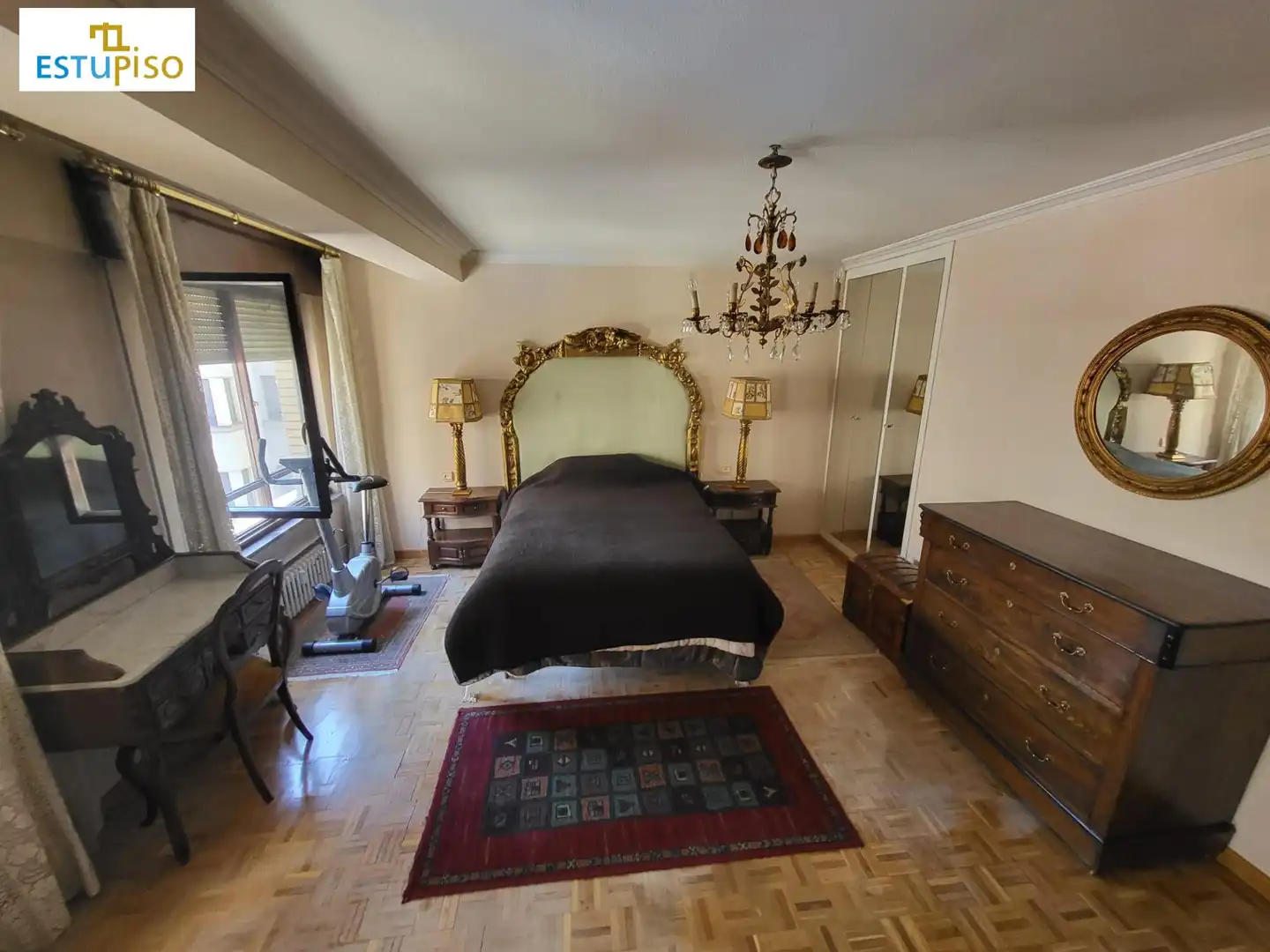 Habitación de Piso en venta en León Capital  con Parquet