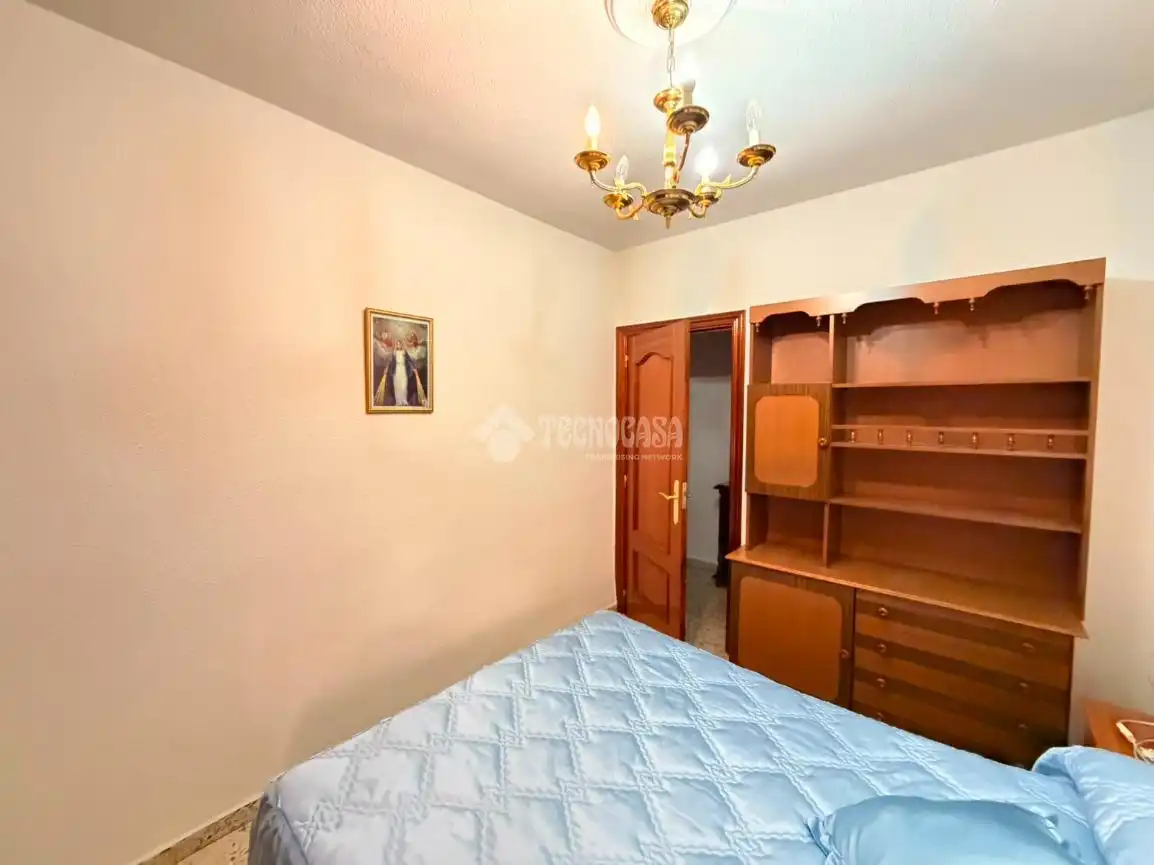 Schlafzimmer von Wohnung zum Verkauf in Alcalá de Henares