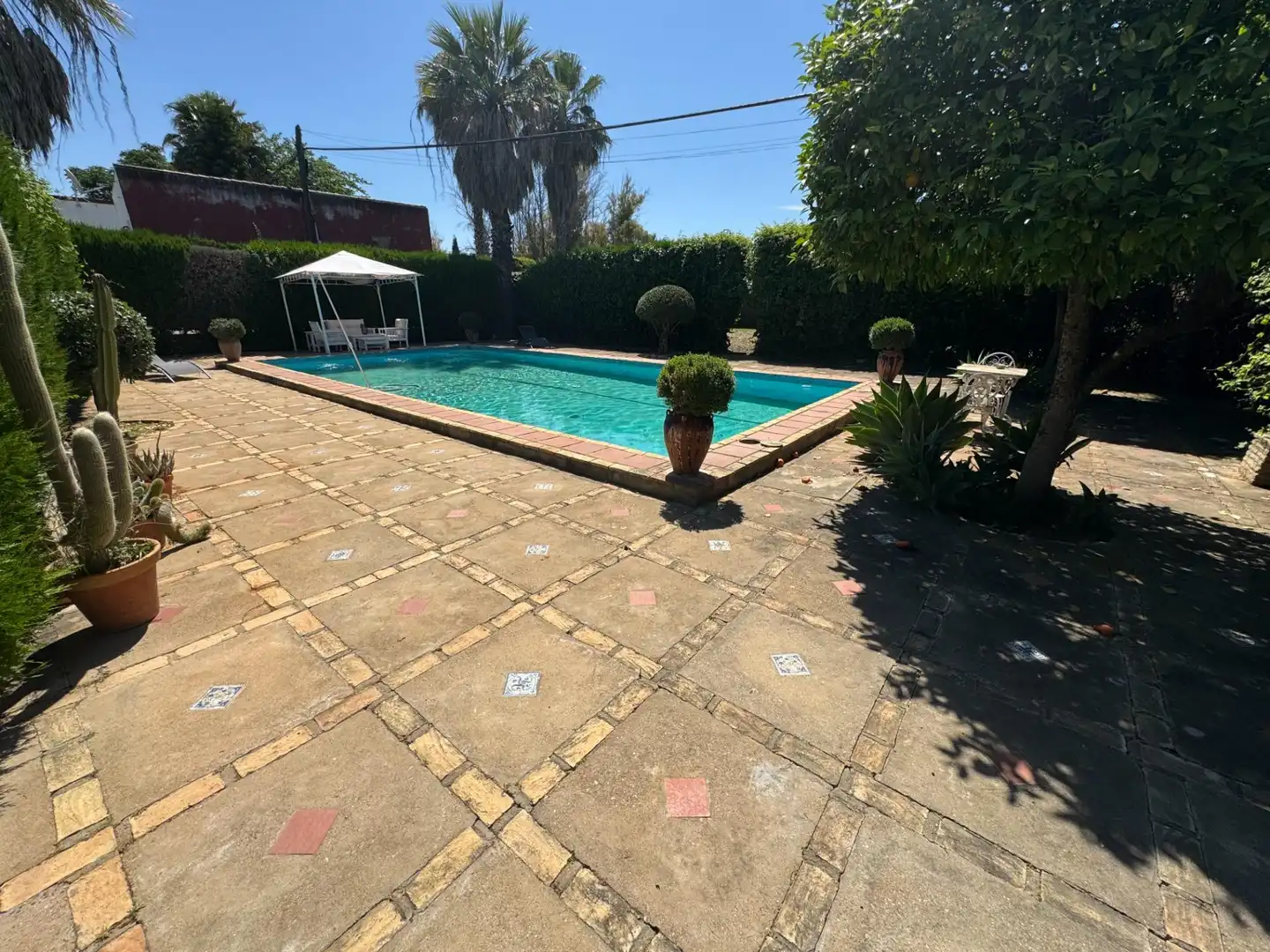 Piscina de Casa o chalet en venta en Dos Hermanas con Aire acondicionado, Jardín privado y Trastero