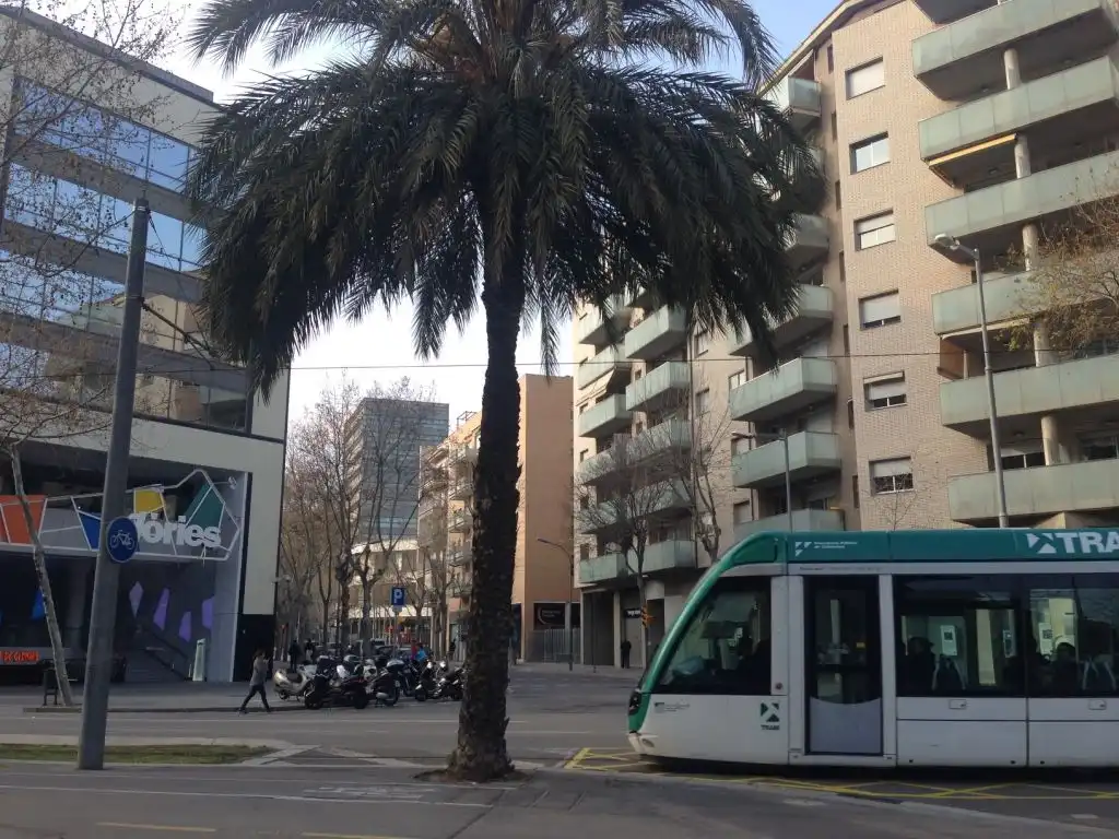 Außenansicht von Büro zur Miete in Sant Martí