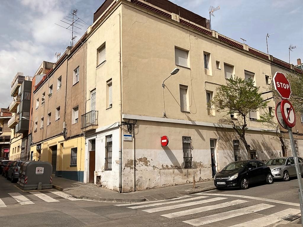 Exterior view of Planta baja for sale in Sant Boi de Llobregat