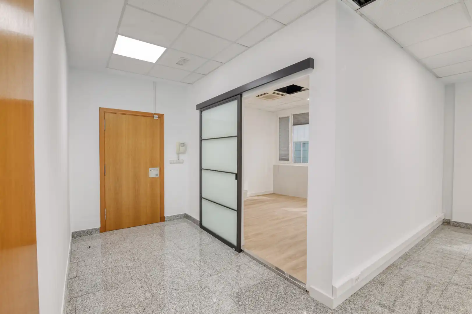 Büro mit Aufzug zur Miete in De Pillotegi Bidea 2, imagen 6