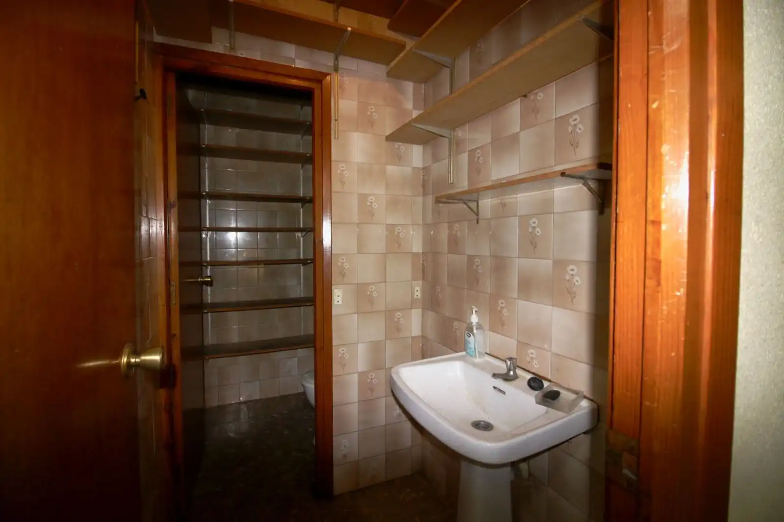 Local comercial de lloguer a Calle Eladia Montesino-Espartero 4, imagen 4