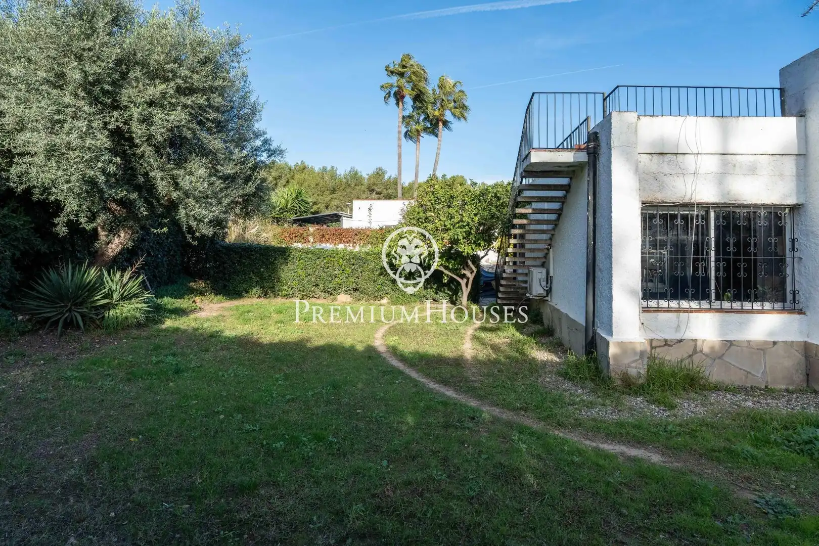 Houses for sale in Salou  with Air Conditioner, Heating and Private garden