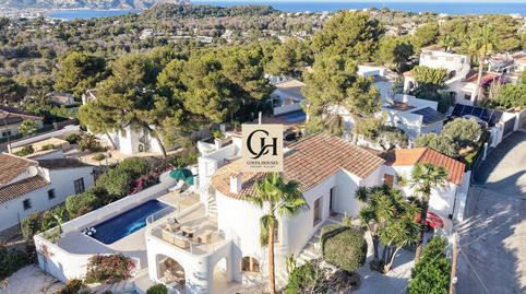 VILLA MARELIA  LUZ MEDITERRANEA Y HORIZONTE AZUL EN JAVEA