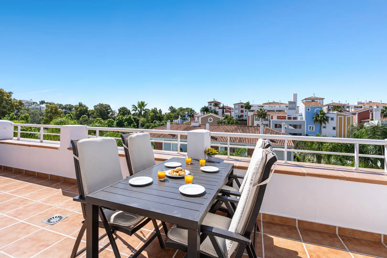 Terrace of Apartments for rent in Estepona  with Air Conditioner, Terrace and Storage room