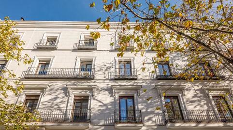 Foto 4 de Àtic en venda a Almagro,  Madrid Capital