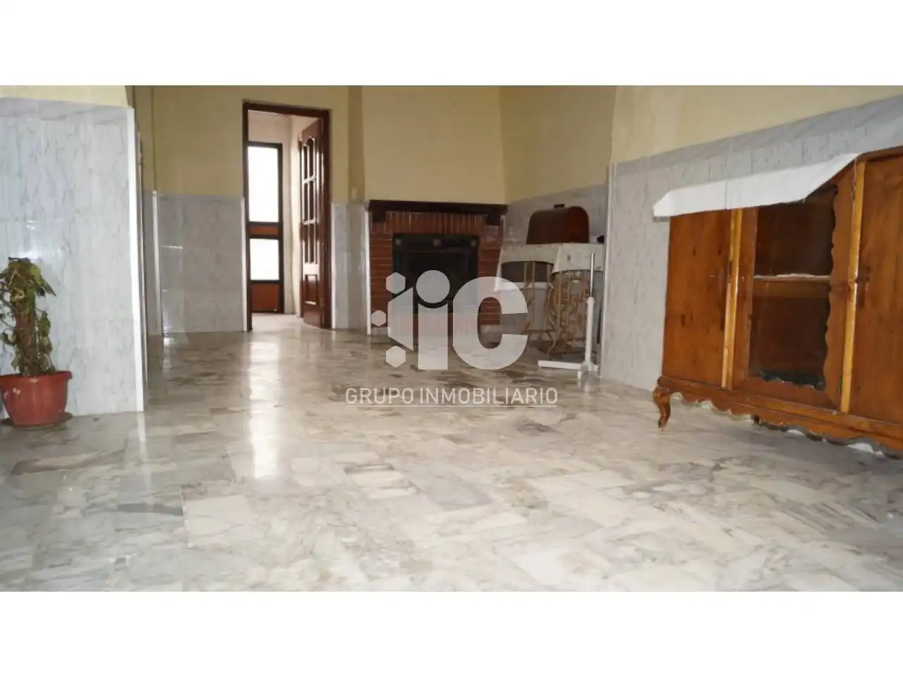 House for sale in Baena