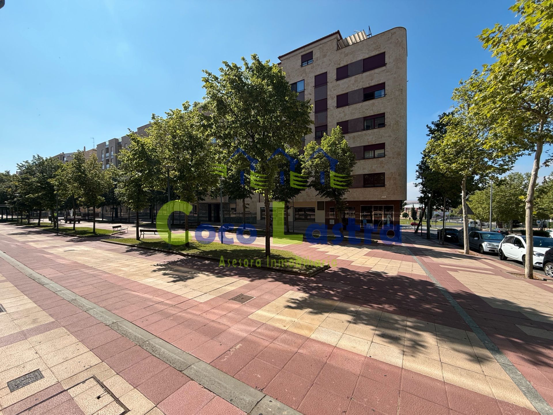 Außenansicht von Dachboden miete in Salamanca Capital mit Klimaanlage, Heizung und Terrasse
