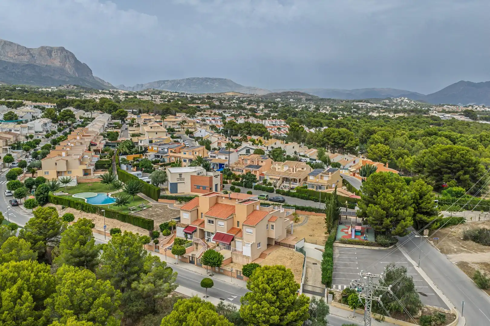 Exterior view of Detached homes for sale in La Nucia  with Air Conditioner, Heating and Private garden