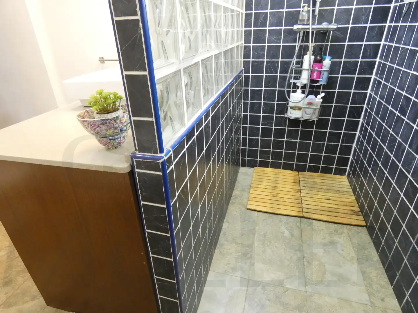 Baño de Casa adosada en venta en Cartagena con Aire acondicionado, Calefacción y Jardín privado