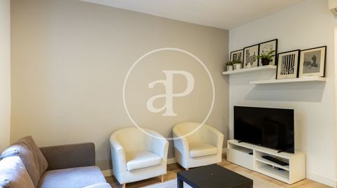 Photo 4 of Flat for sale in Carrer de la Indústria, El Camp de l'Arpa del Clot, Barcelona Capital