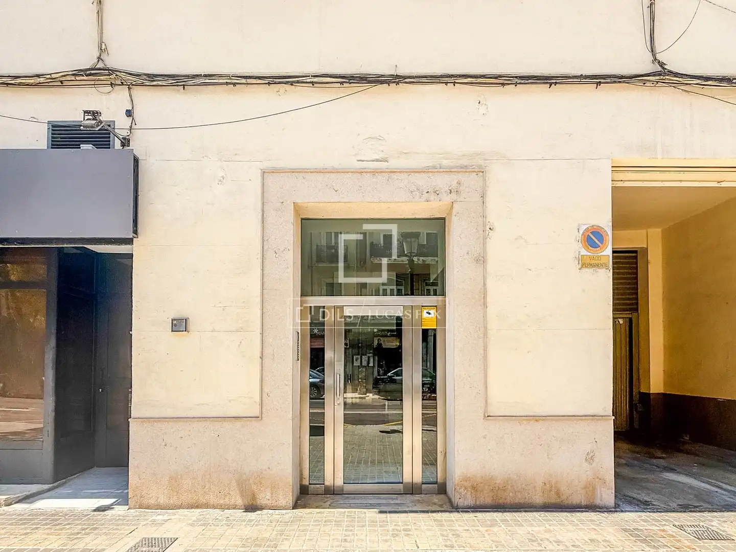 Vista exterior de Àtic de lloguer en Valencia amb Aire condicionat, Parquet i Terrassa