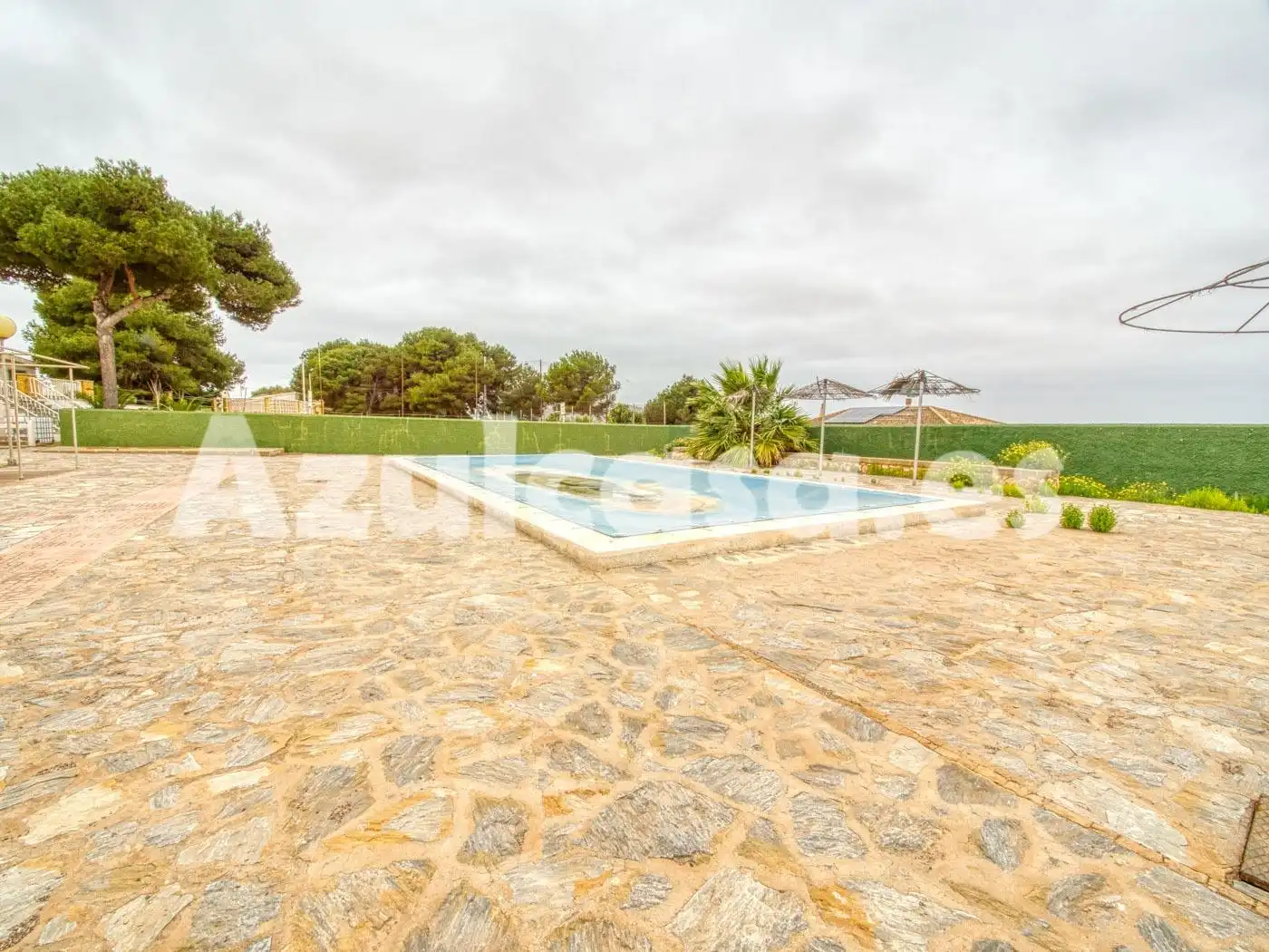 Piscina de Casa o xalet en venda en Cartagena amb Jardí privat, Terrassa i Traster