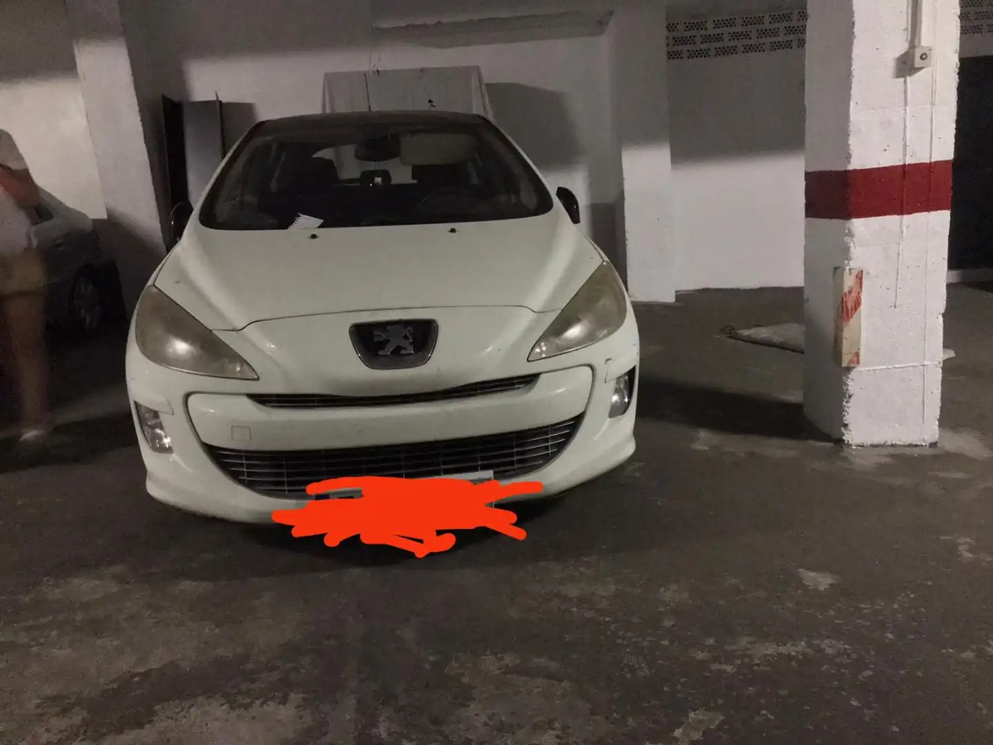 Aparcament en venda a Tomás Bretón 12