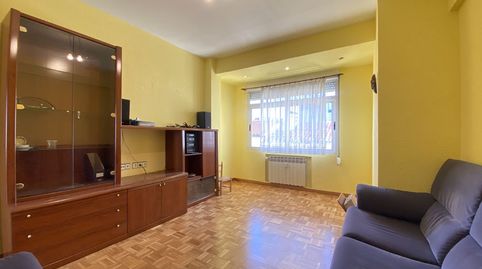 Foto 2 de Piso en venta en Adriano VI, Lovaina, Vitoria - Gasteiz