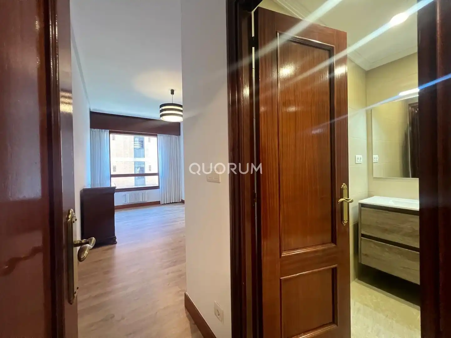 Bedroom of Flat for rent in Indautxu
