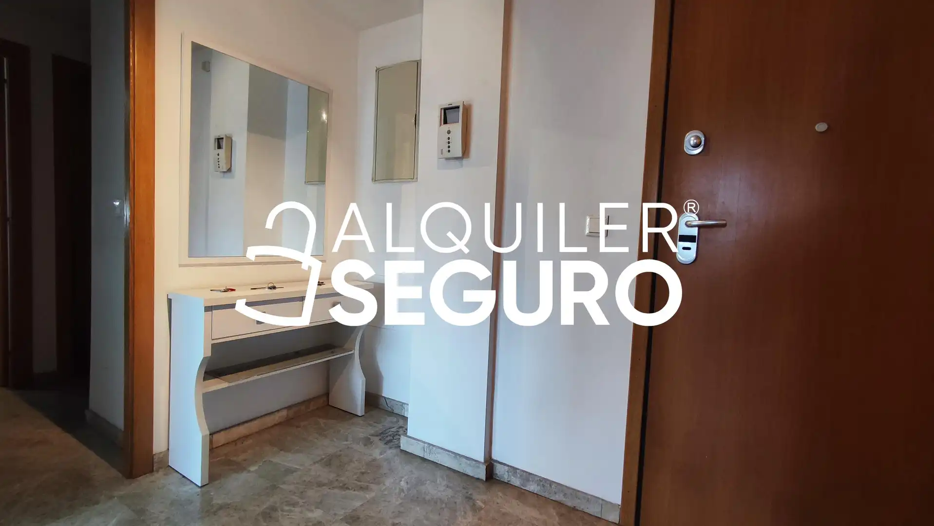 Bany de Pis de lloguer en Córdoba amb Aire condicionat, Traster i Piscina