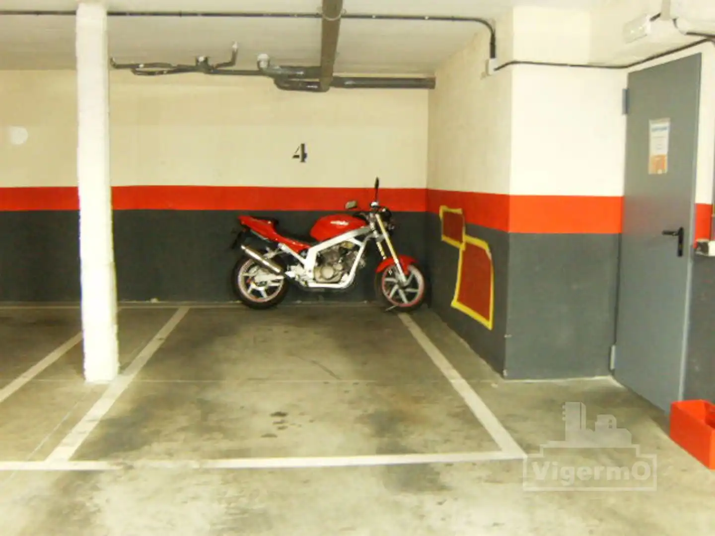 Parking de Piso en venta en Torrejón de Ardoz con Aire acondicionado, Calefacción y Parquet