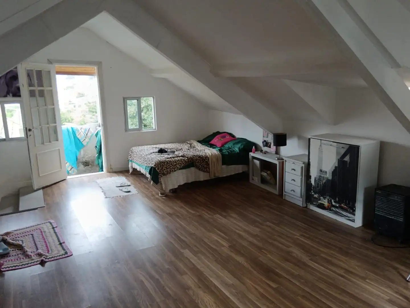 Habitación de Casa o chalet en venta en Vigo  con Calefacción y Amueblado