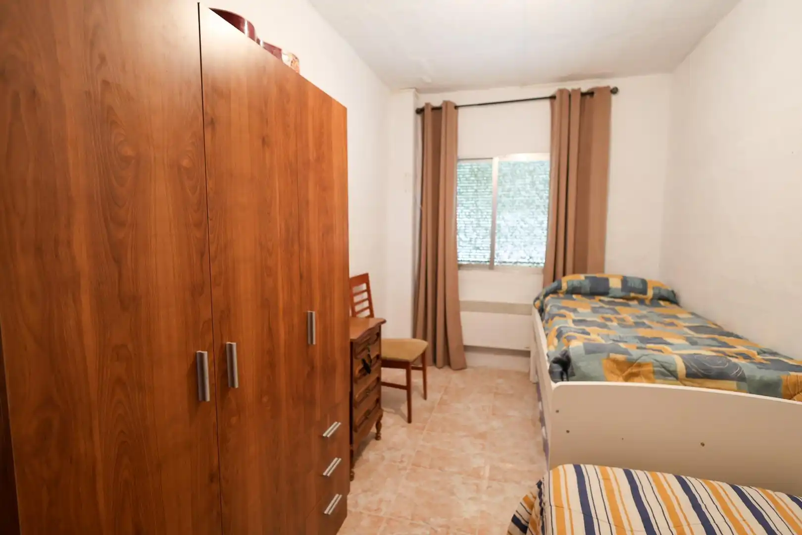 Dormitori de Casa o xalet en venda en Cogollos de la Vega amb Piscina