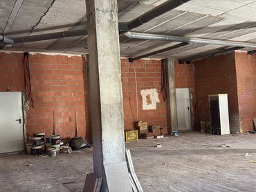 Local comercial en venda a Calle Campo 80