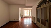 Living room of Flat for sale in Igualada  with Heating, Parquet flooring and Oven