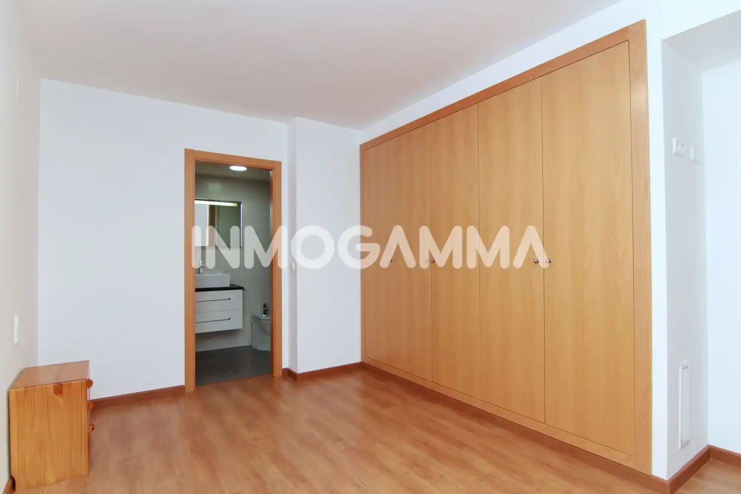 Flat for sale in Favara  with Air Conditioner, Storage room and Balcony