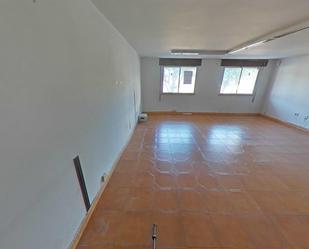Office for sale in Lugo Capital