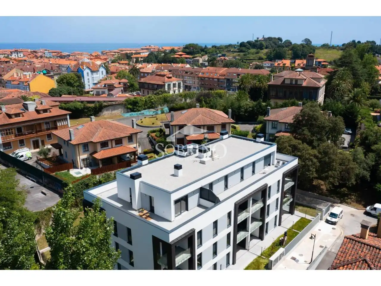 Vista exterior de Àtic en venda en Villaviciosa amb Calefacció, Terrassa i Piscina comunitària