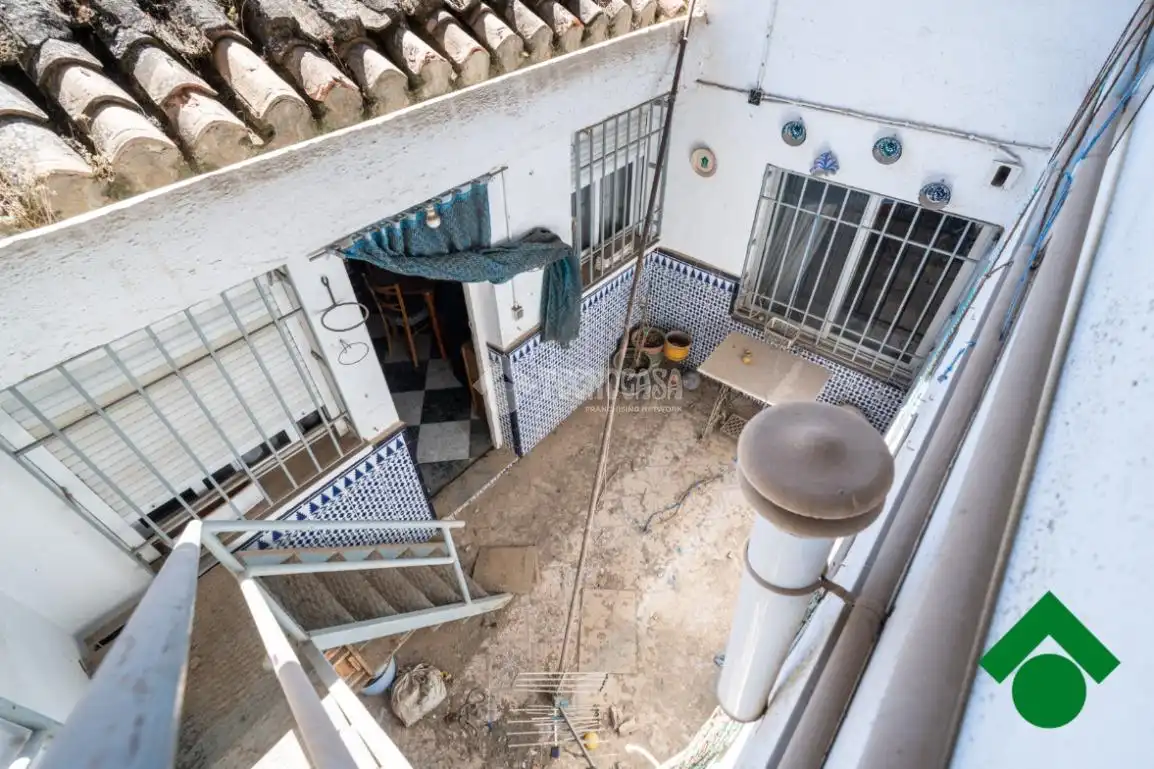 Casa aparellada en venda a Santa Adela - Parque Leyva Loro, imagen 23