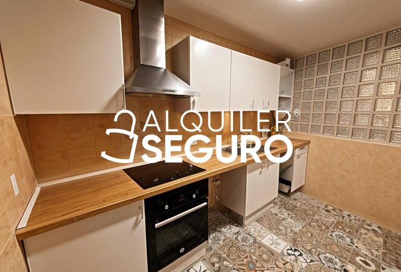 Photo 1 of Flat to rent in De Extremadura, Covibar - Pablo Iglesias, Madrid