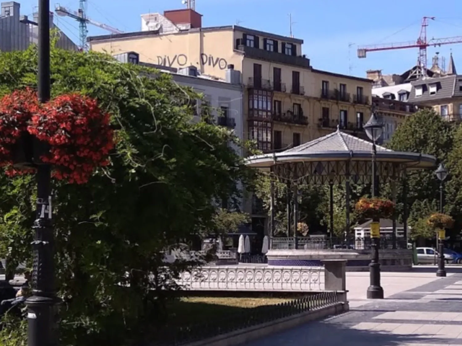 Exterior view of Apartment to rent in Donostia - San Sebastián   with Heating, Oven and Washing machine