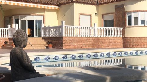 CHALET DE LUJO CON MUY BUENA ORIENTACION EN LUGAR MUY TRANQUILO, imagen 2