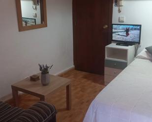 Study to rent in Avenida Nuestra Señora de las Guías, Mangas Verdes - Las Flores - Parque del Sur