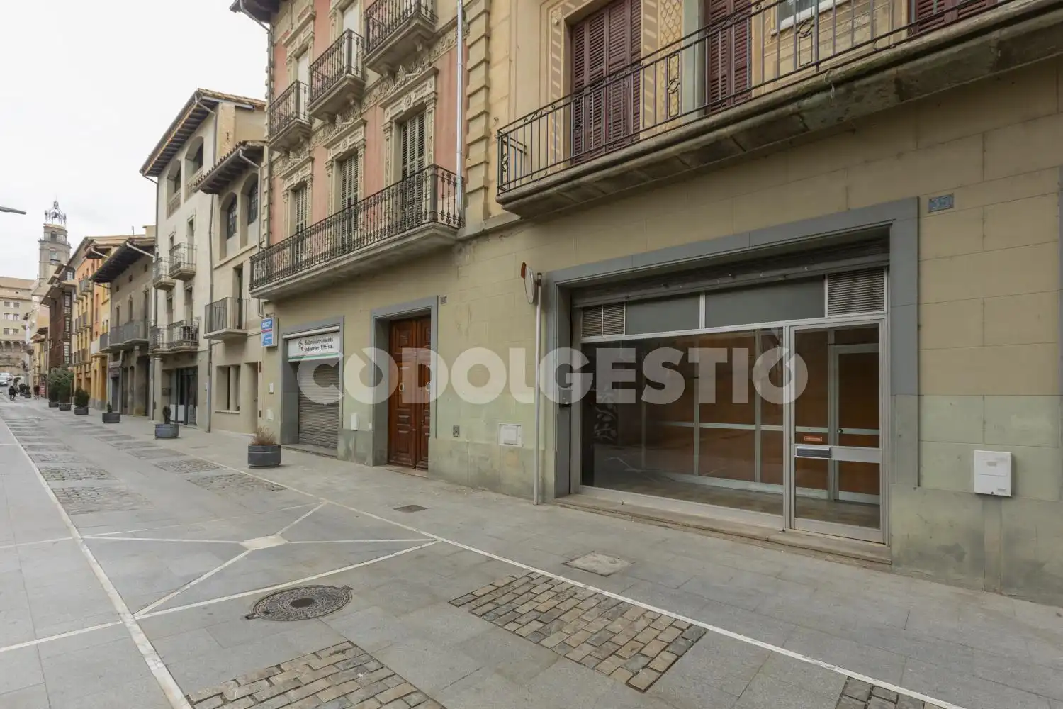 Local comercial en venda a Pont, imagen 2