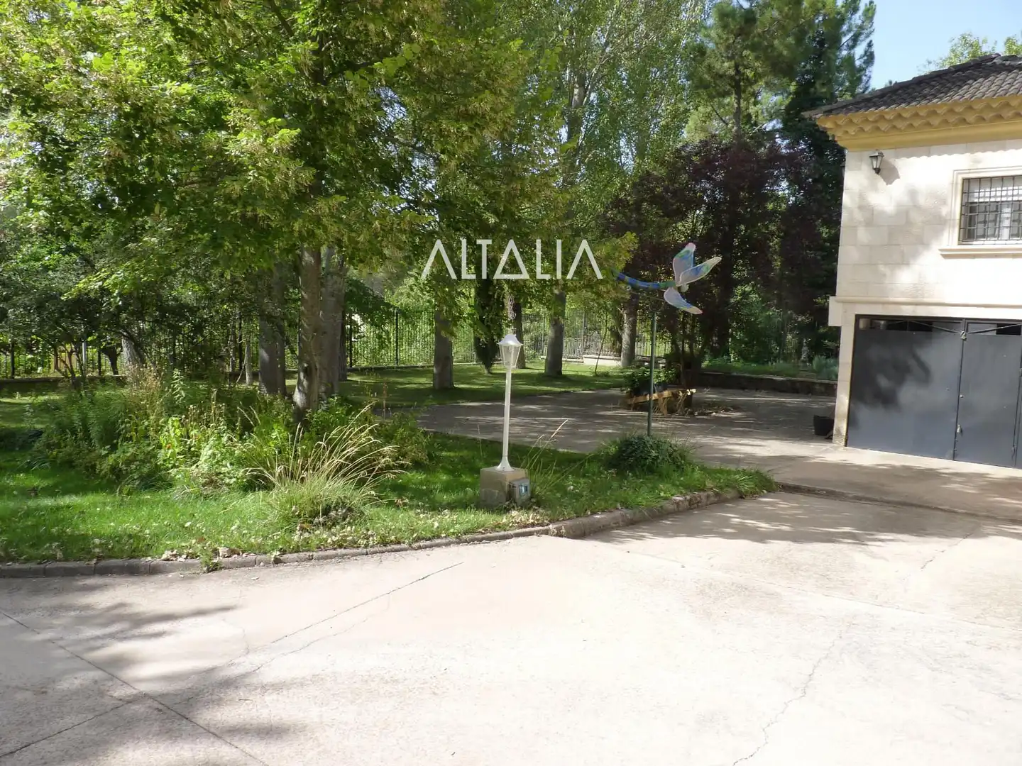 Vista exterior de Casa o xalet en venda en Fuentenava de Jábaga amb Calefacció, Traster i Piscina