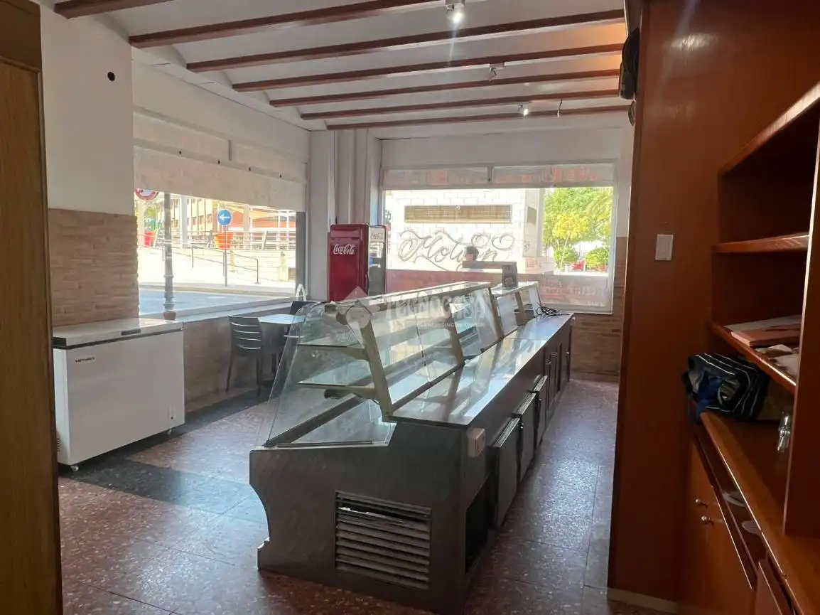 Local comercial en venda a Cardenal Benlloch, imagen 3