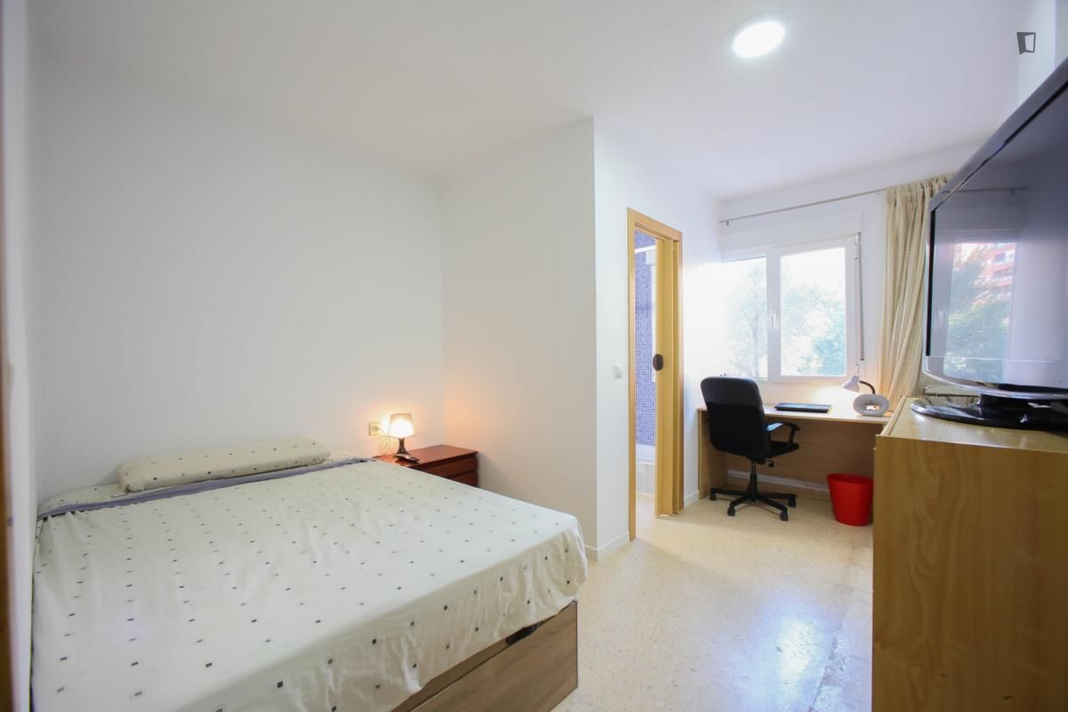 Apartament per a compartir a Ciutat Jardí