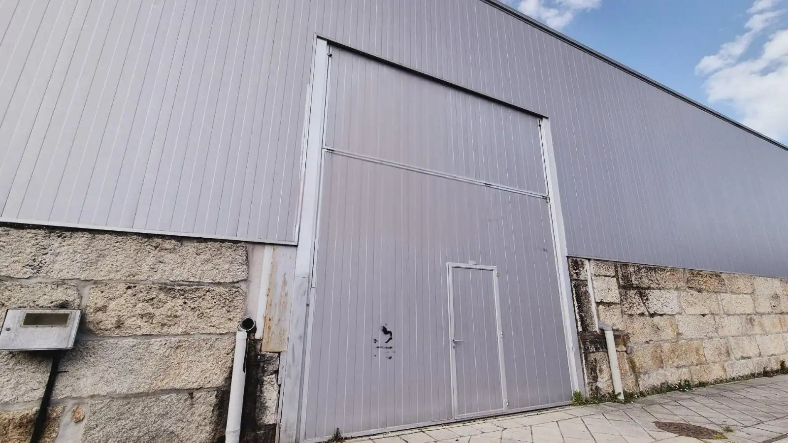 Fabrikhallen zur Miete in TECELANS DOS, 3, A Ponte