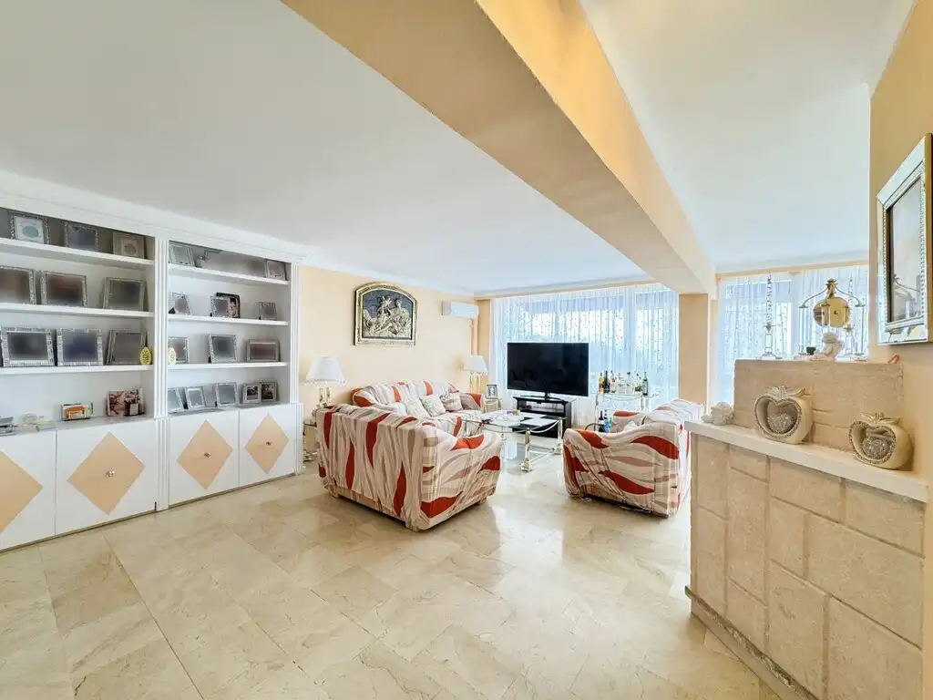 Living room of Attic for sale in Calvià  with Air Conditioner and Terrace