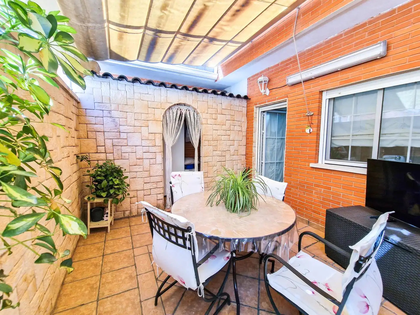 Terrace of Houses for sale in Elche / Elx  with Air Conditioner, Heating and Private garden