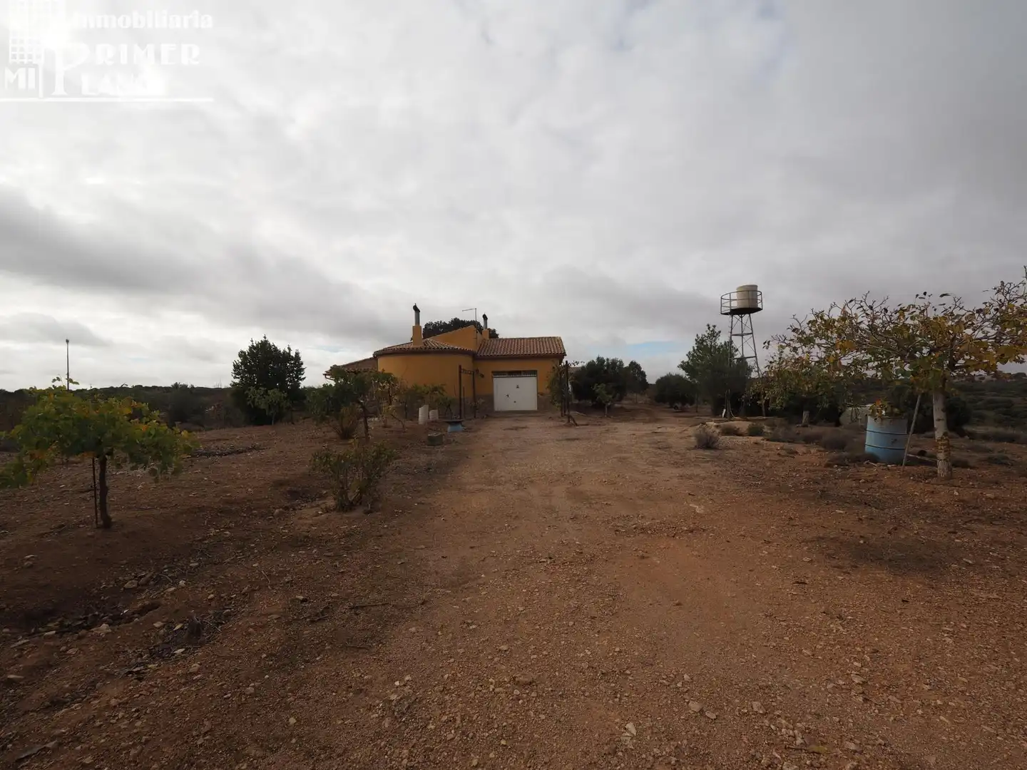 Finca rústica en venda en Alhambra amb Aire condicionat