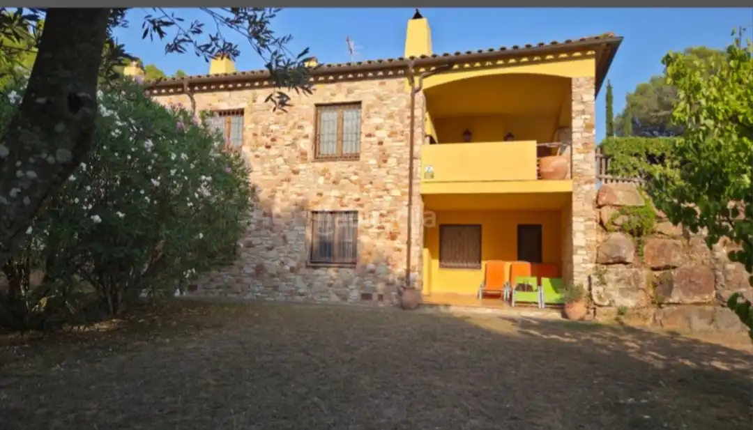 Jardín de Apartamento de alquiler en Regencós con Aire acondicionado, Calefacción y Jardín privado