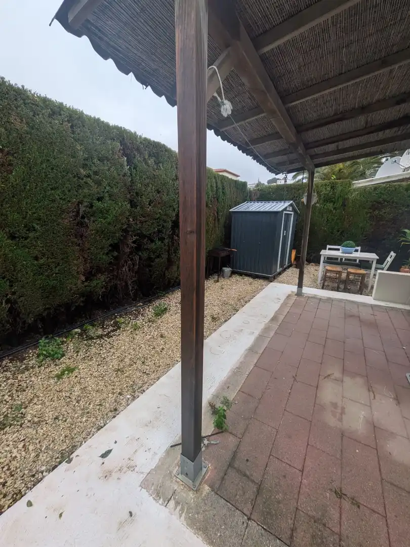 Detached homes for sale in El Montgó