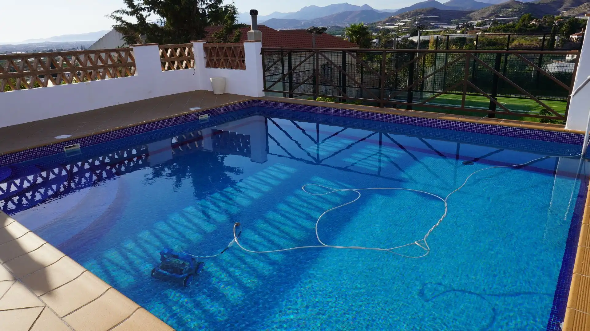 Piscina de Finca rústica en venda en Motril amb Aire condicionat, Terrassa i Traster