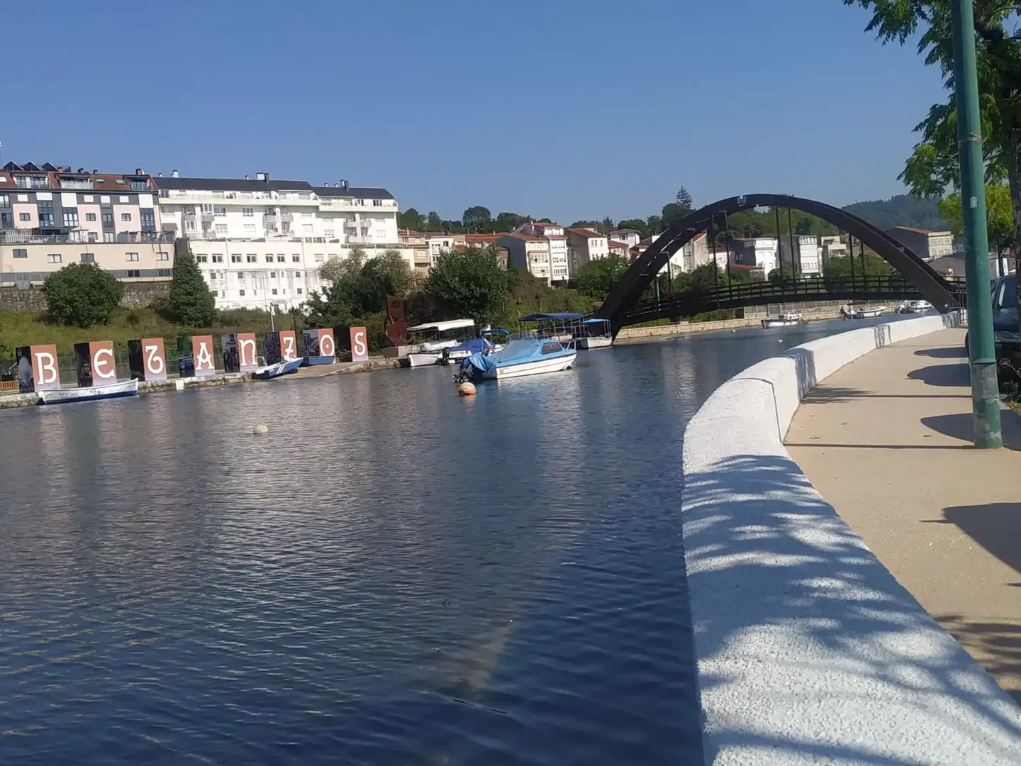 Parking of Flat for rent in Betanzos  with Heating, Parquet flooring and Furnished