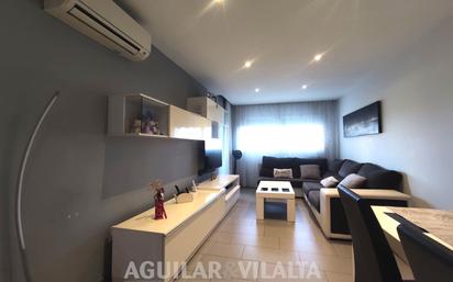 Living room of Flat for sale in Granollers  with Air Conditioner