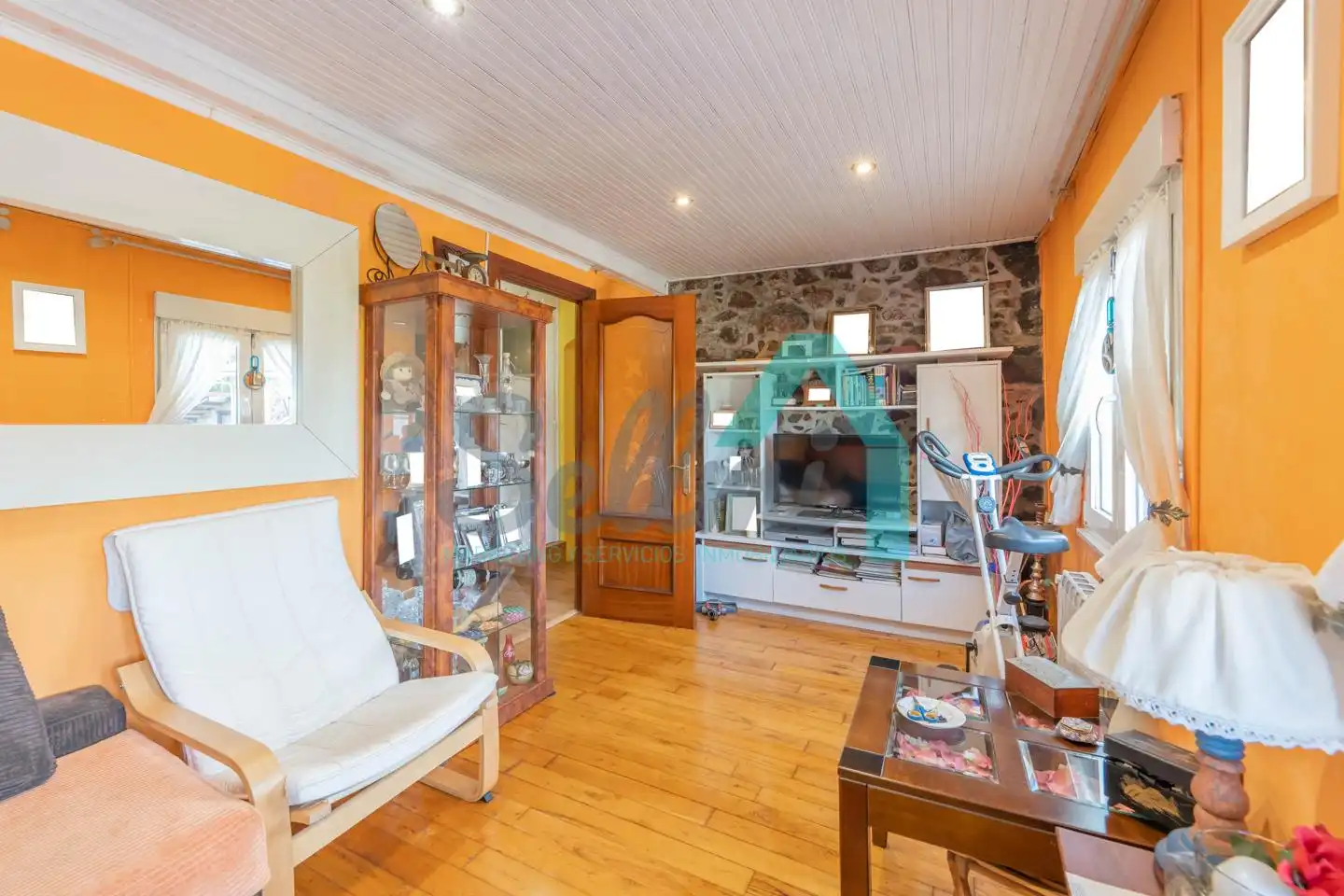 Casa o xalet en venda en Castrillón amb Calefacció, Jardí privat i Parquet