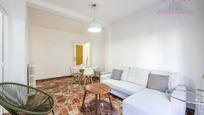 Living room of Flat to rent in  Madrid Capital  with Air Conditioner, Heating and Terrace